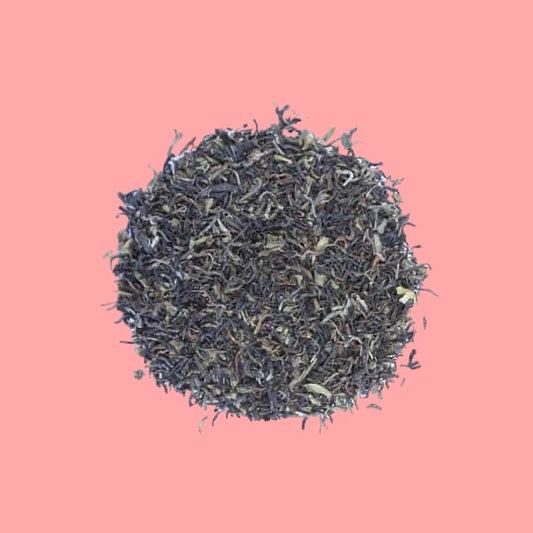 Darjeeling Mid-Season Leaf Tea (rich, floral, delicate, aromatic, exquisite)